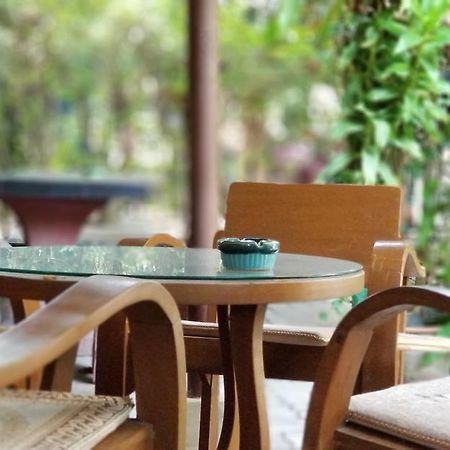 Siriwan Guesthouse Чиангмай Екстериор снимка