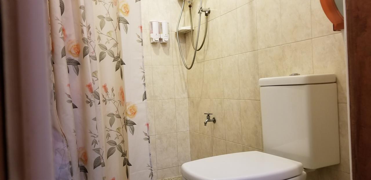 Siriwan Guesthouse Чиангмай Екстериор снимка